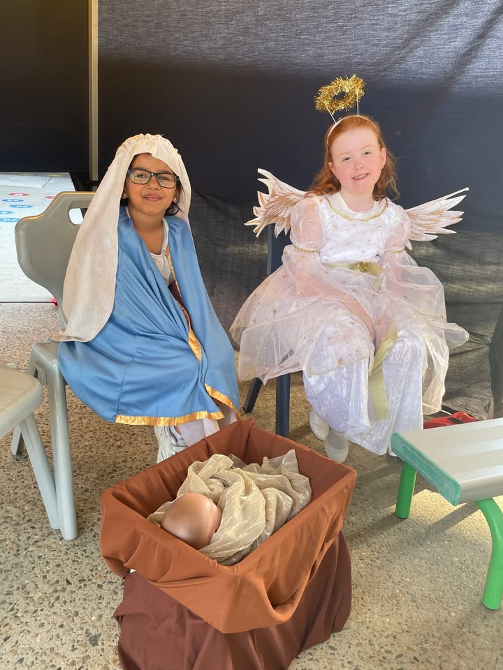 729702302496553_1426095459523897-1