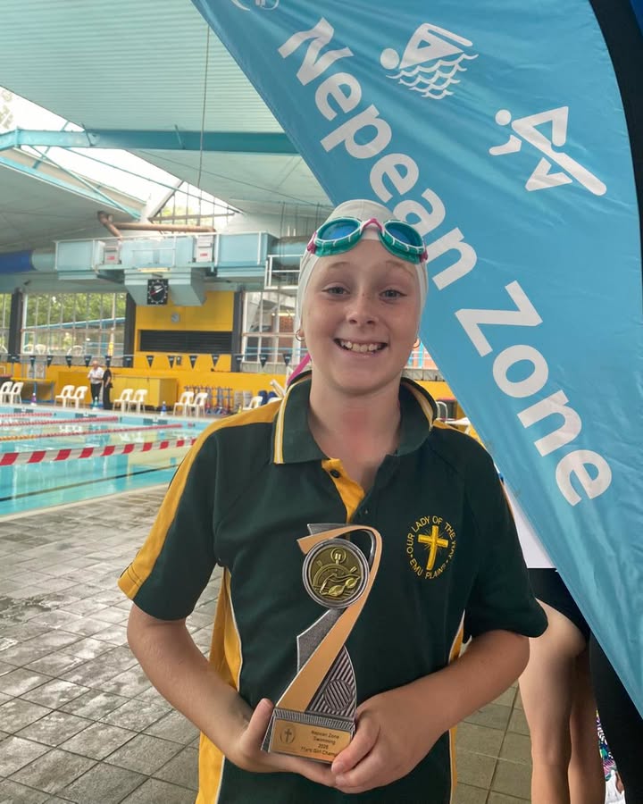 729702302496553_1504175525049223-1